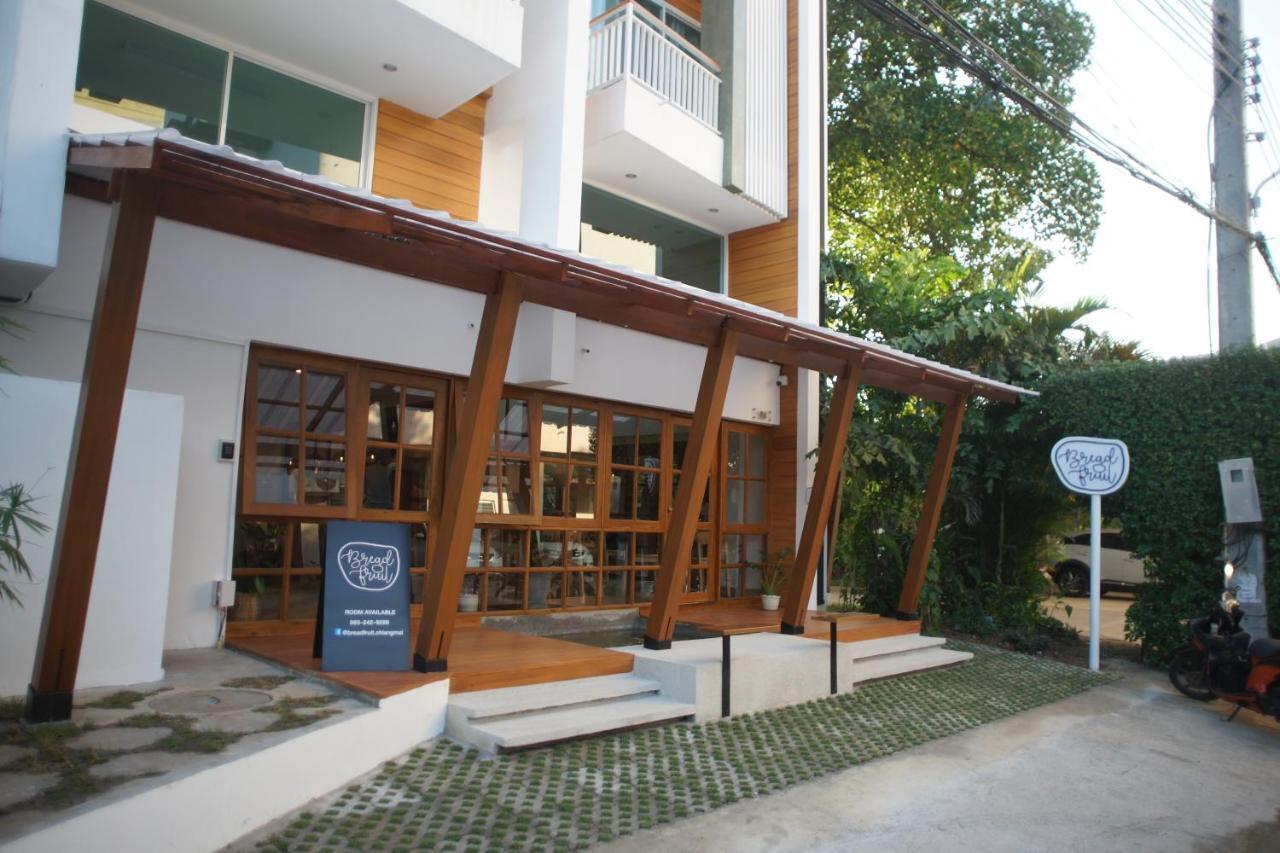 Breadfruit Hostel Chiang Mai Exterior photo
