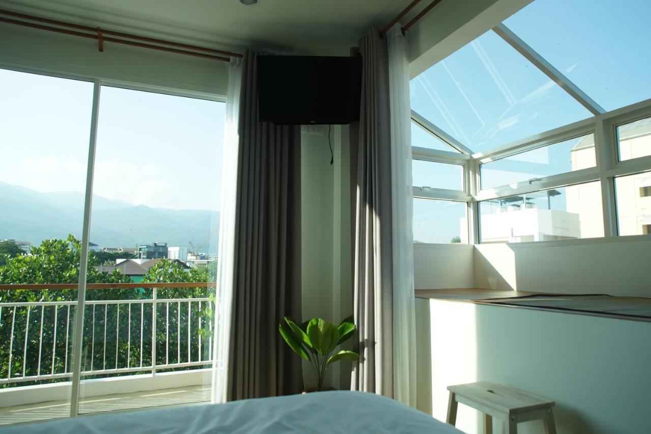 Breadfruit Hostel Chiang Mai Exterior photo